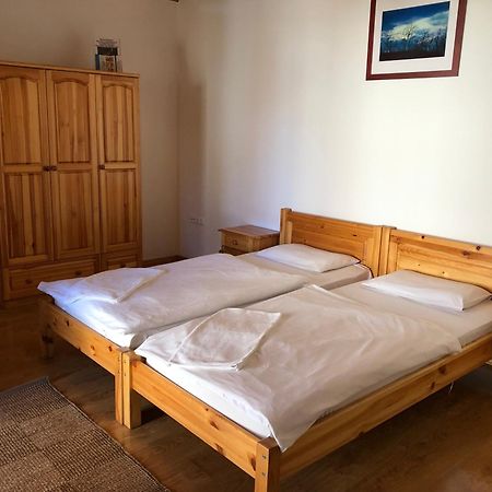 Отель Tisza-Kert Vendeghaz -Tisza-Kert Vendeghaz II Тисафюред Экстерьер фото